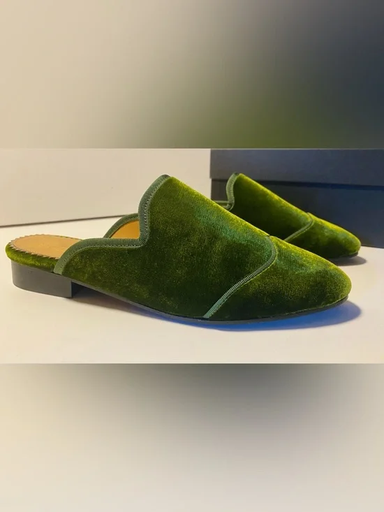THE OFFICE OF ANGELA SCOTT Miss Adelaide Green Velvet Mules Size 36 US 6 NIB NEW - Picture 6 of 9